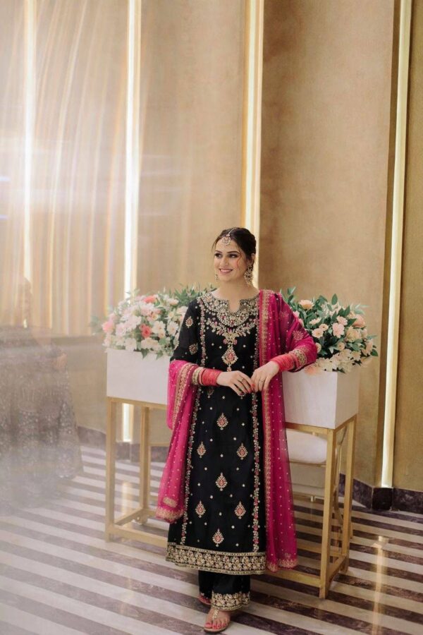 Mehfil Black Royal 3pcs Collection