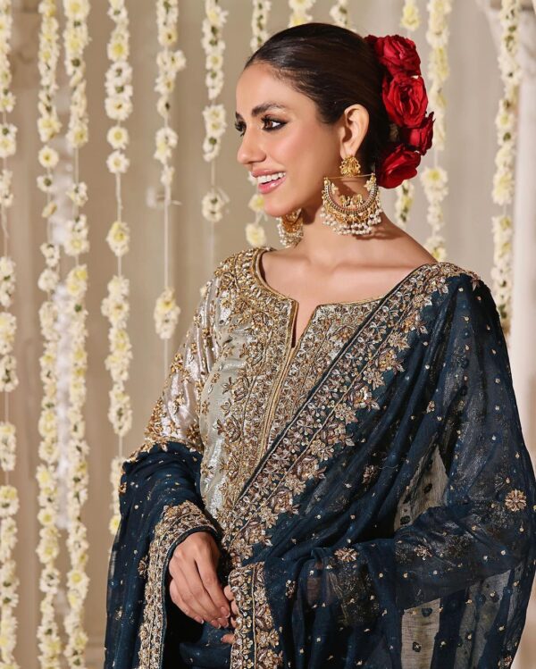Noor Mahal 3pcs Embroided Collection