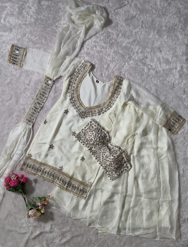 27472 4-Piece Bustier Set