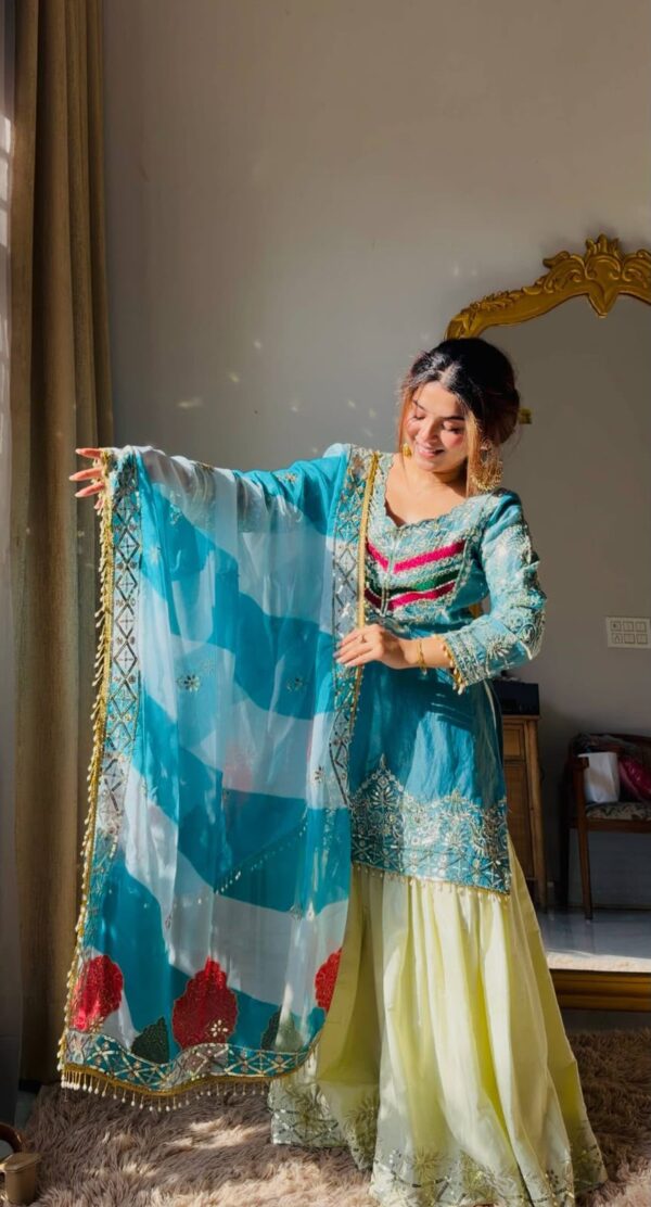 27575 Light Blue Designer Embroidered Set
